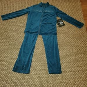 NWT Onque Velour Track Suit (2pc)
